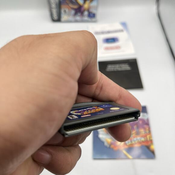 Spyro 2: Season of Flame (Game Boy Advance, 2002) GBA - CIB + Poster + REG CARD - Picture 11 of 16